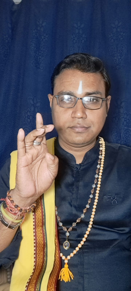 Samraat Shastri best astrologer in West Bengal